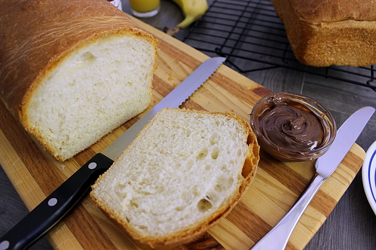 Classic White Sandwich Bread Loaf Recipe - Windy City Baker